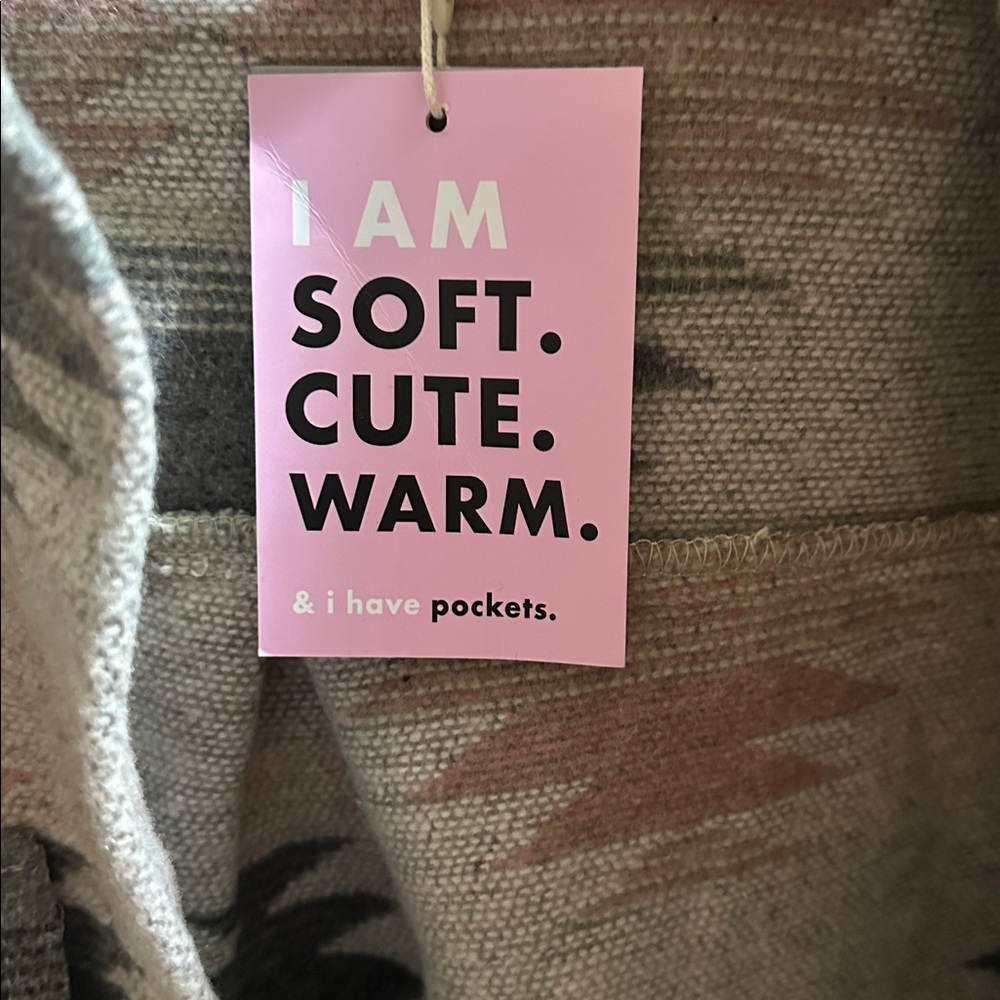 Geometric Patterned Button-Up Jacket - image 3